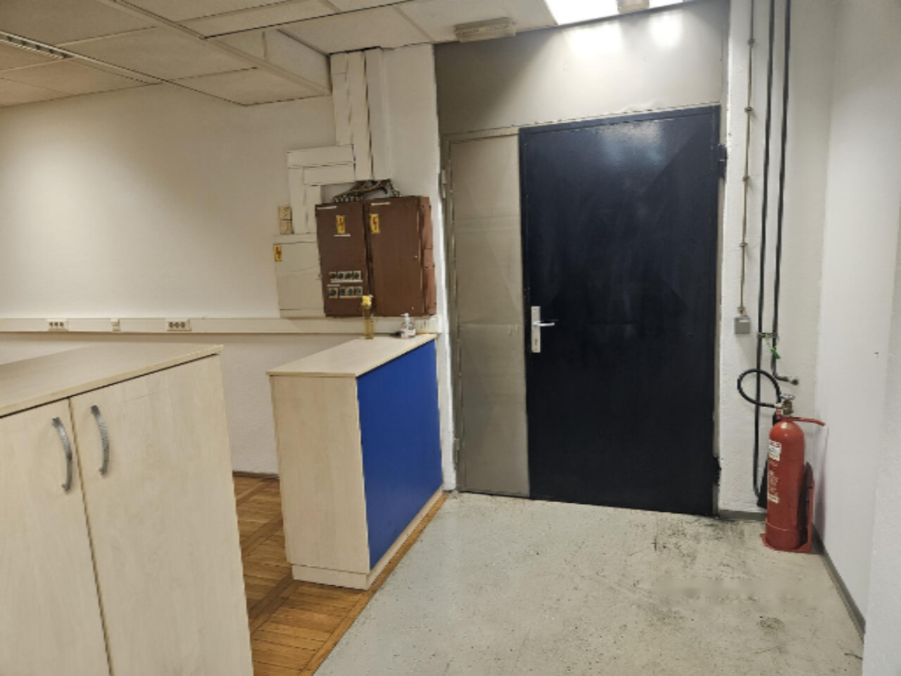 Офис в Любляне, Словения, 44 м² - фото 15