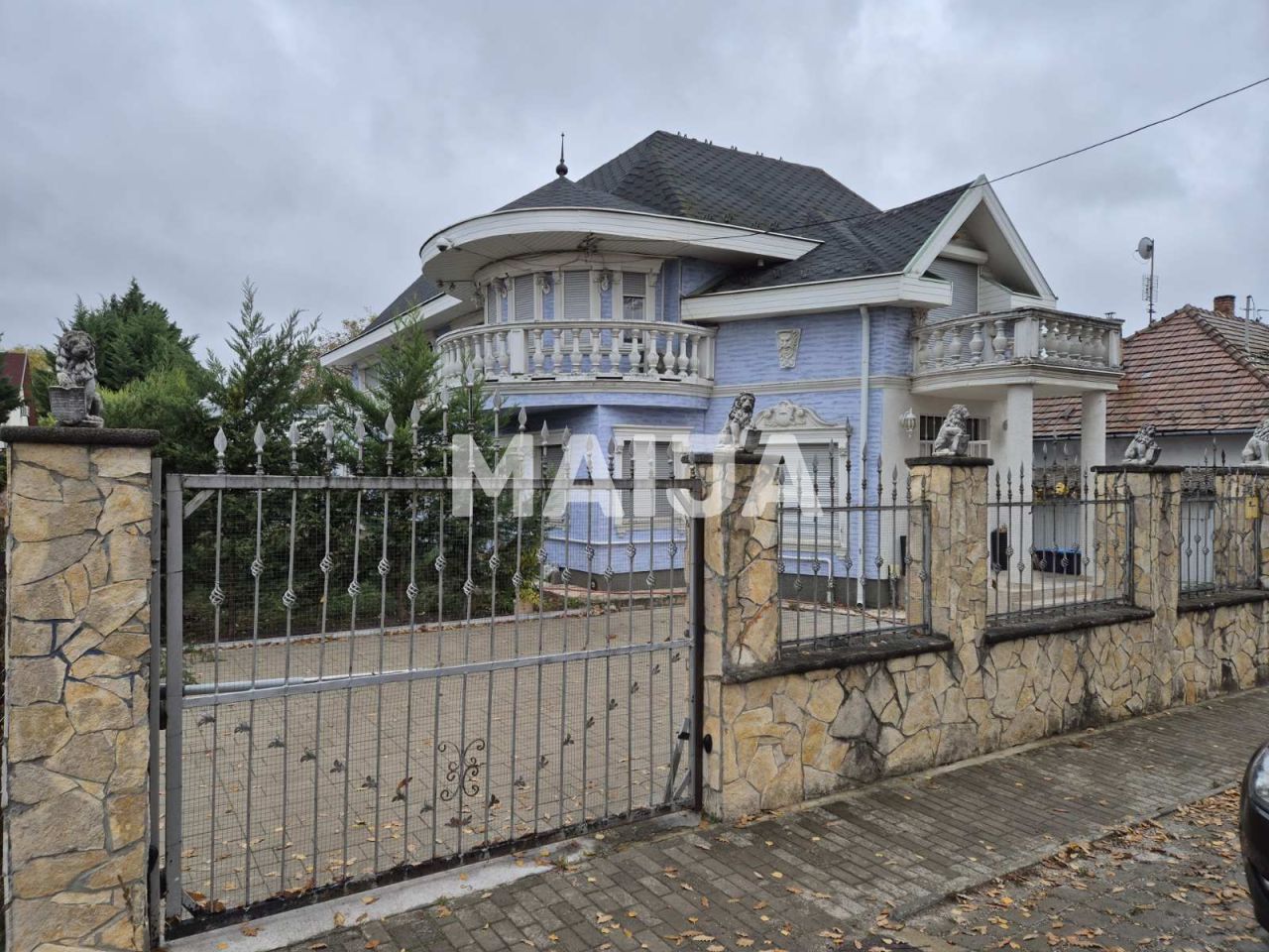 Дом в Будапеште, Венгрия, 360 м² - фото 1