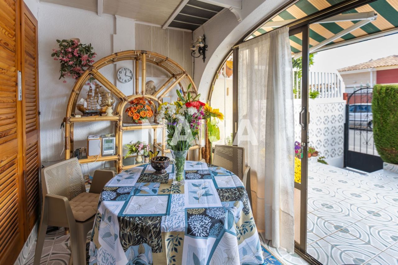 Квартира в Торревьехе, Испания, 65 м² - фото 9