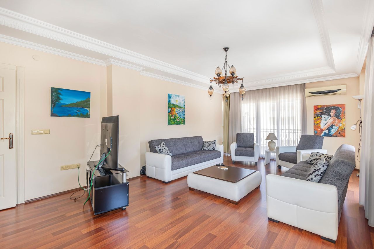 Апартаменты в Алании, Турция, 220 м² - фото 1