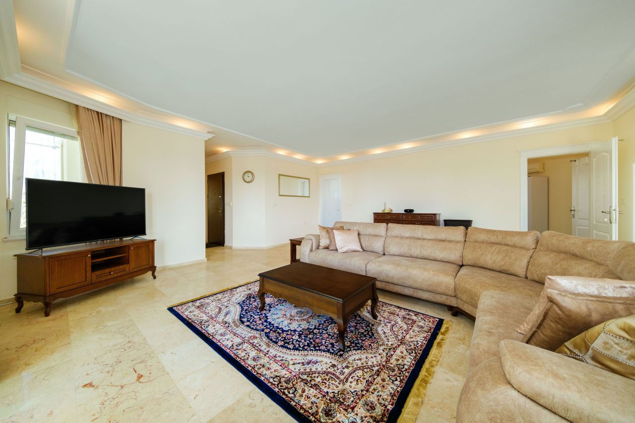 Апартаменты в Алании, Турция, 135 м² - фото 2