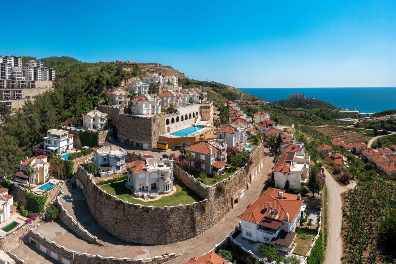 Вилла в Алании, Турция, 250 м² - фото 3