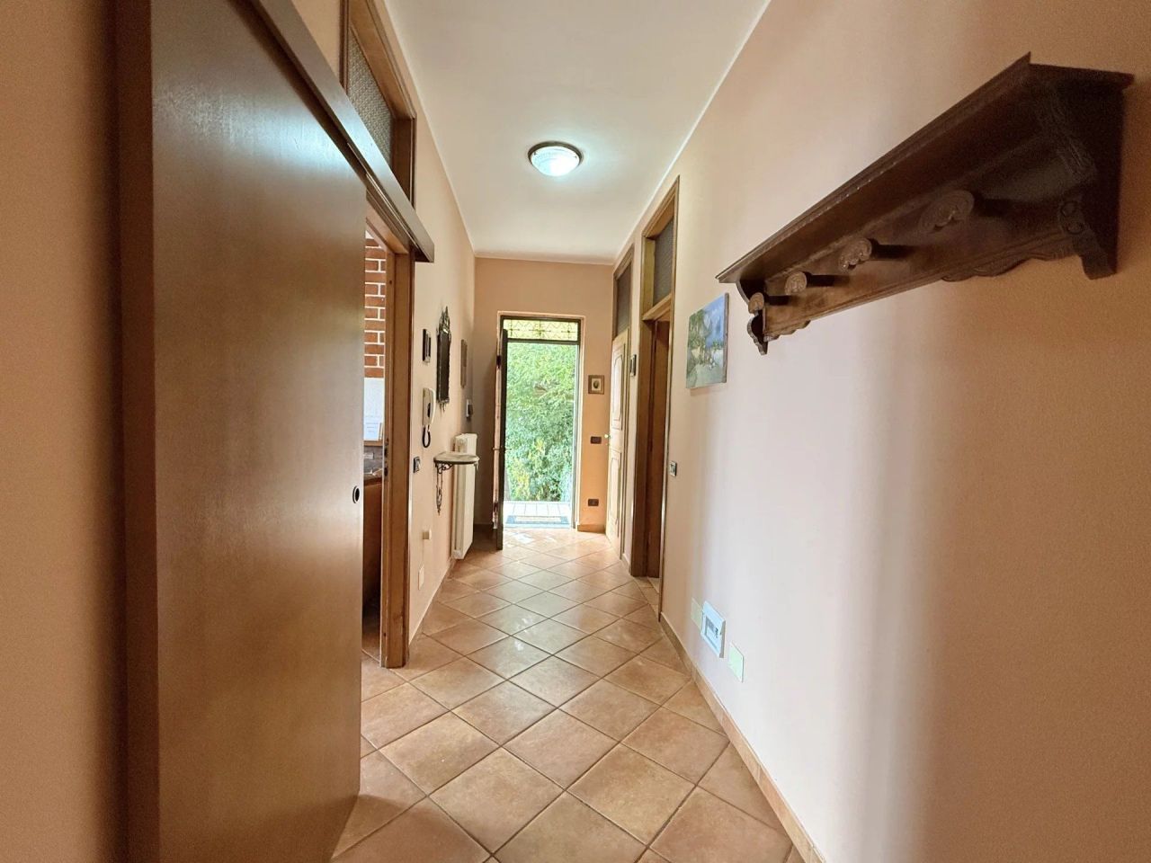 Вилла в Вербании, Италия, 209 м² - фото 12