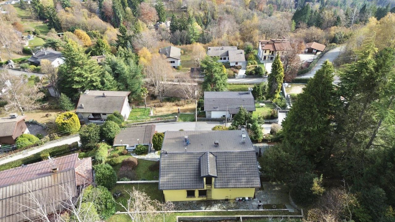 Вилла в Вербании, Италия, 209 м² - фото 3