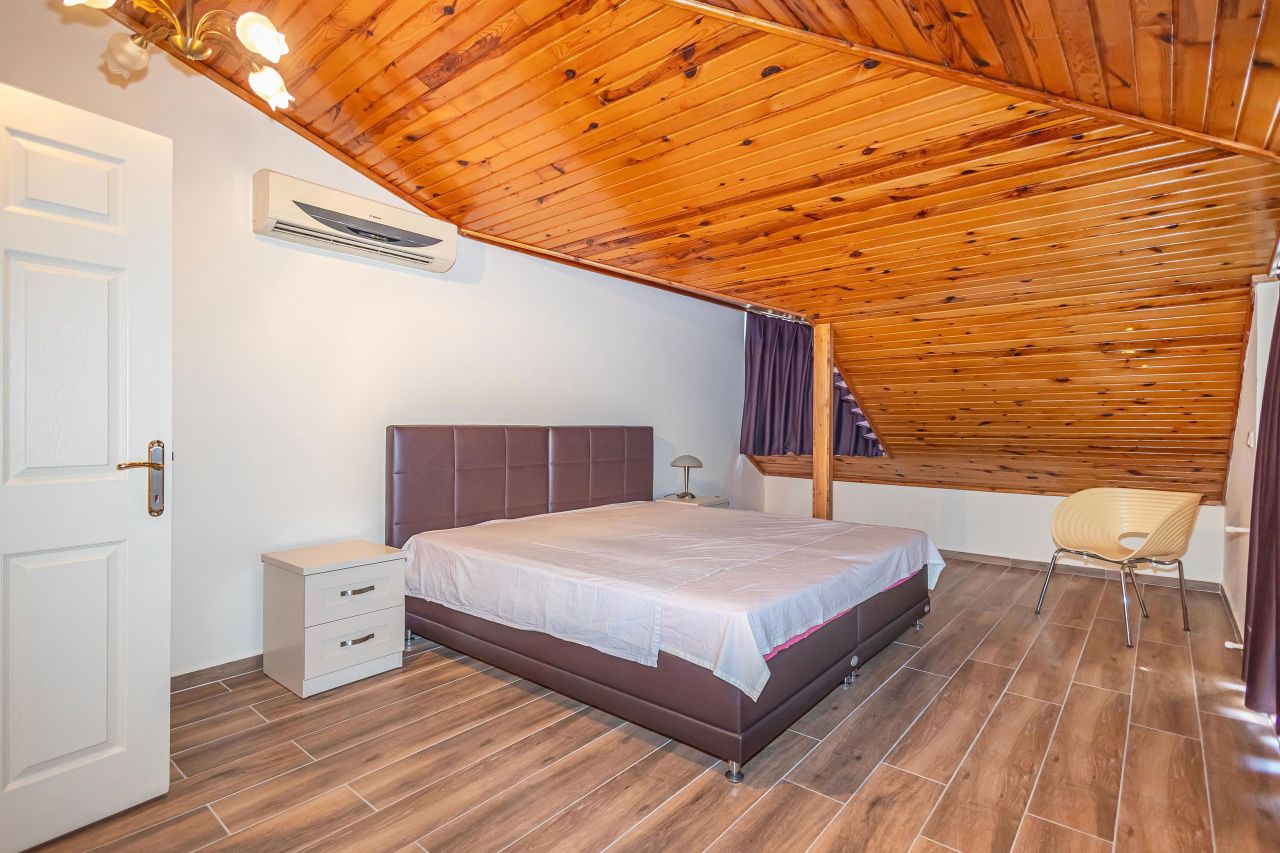 Апартаменты в Алании, Турция, 220 м² - фото 11