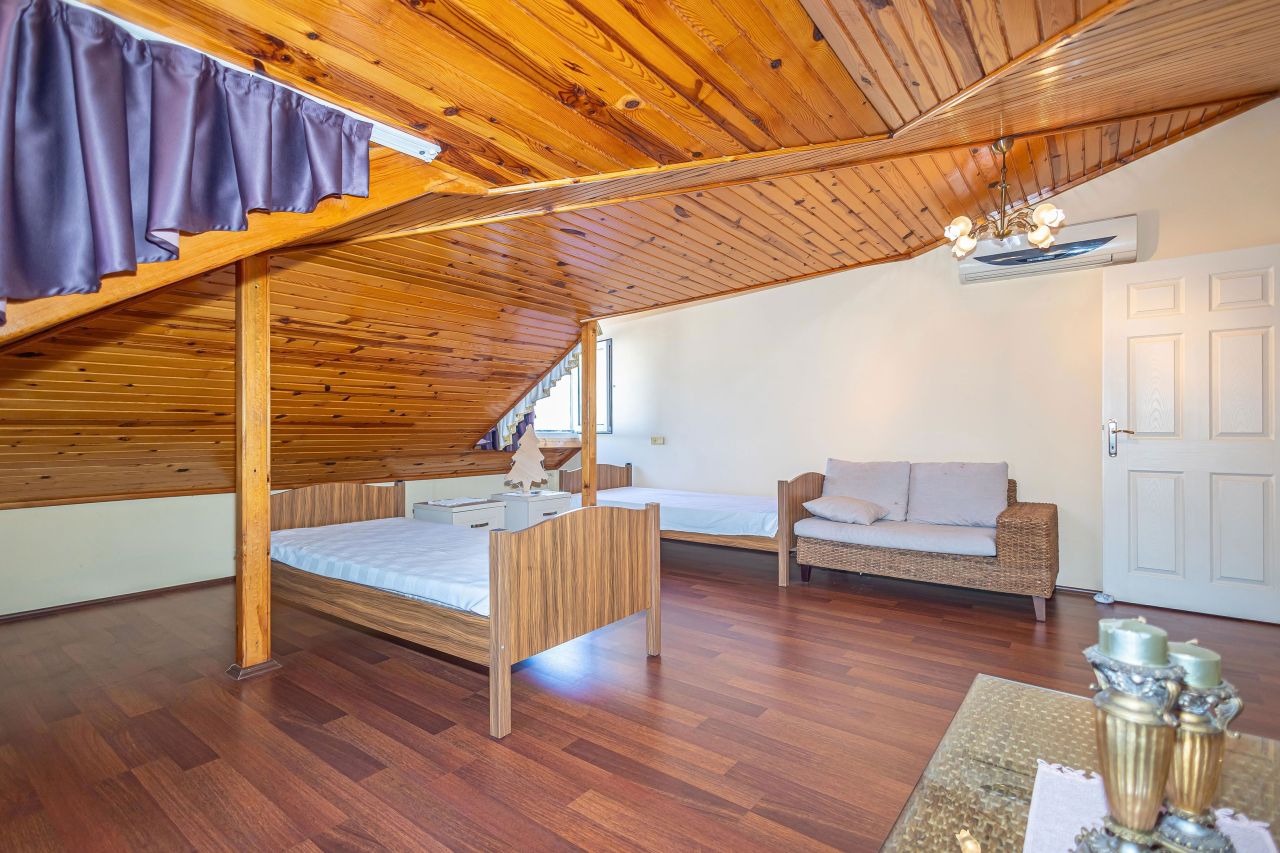 Апартаменты в Алании, Турция, 220 м² - фото 14