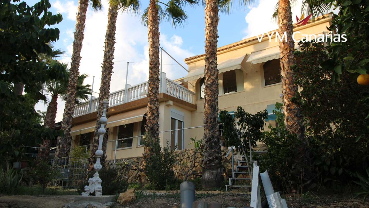 Вилла на Коста-Бланка, Испания, 318 м² - фото 1