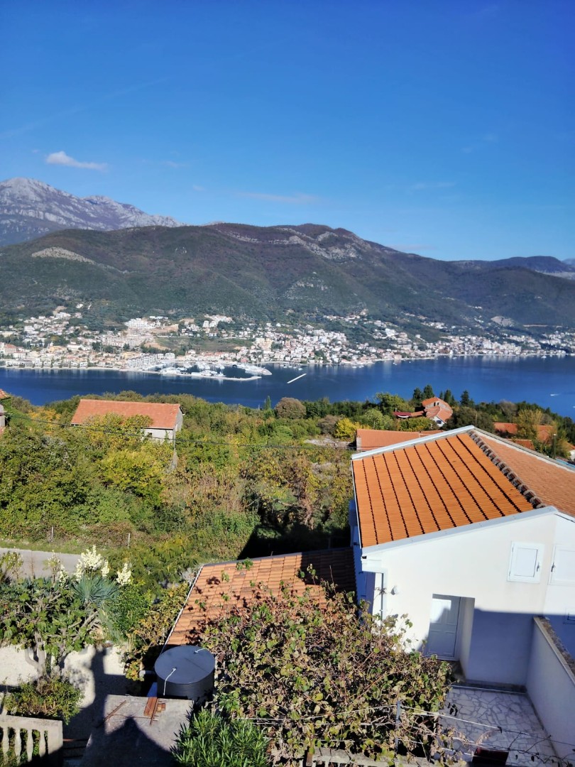 Дом в Херцег-Нови, Черногория, 31 м² - фото 2