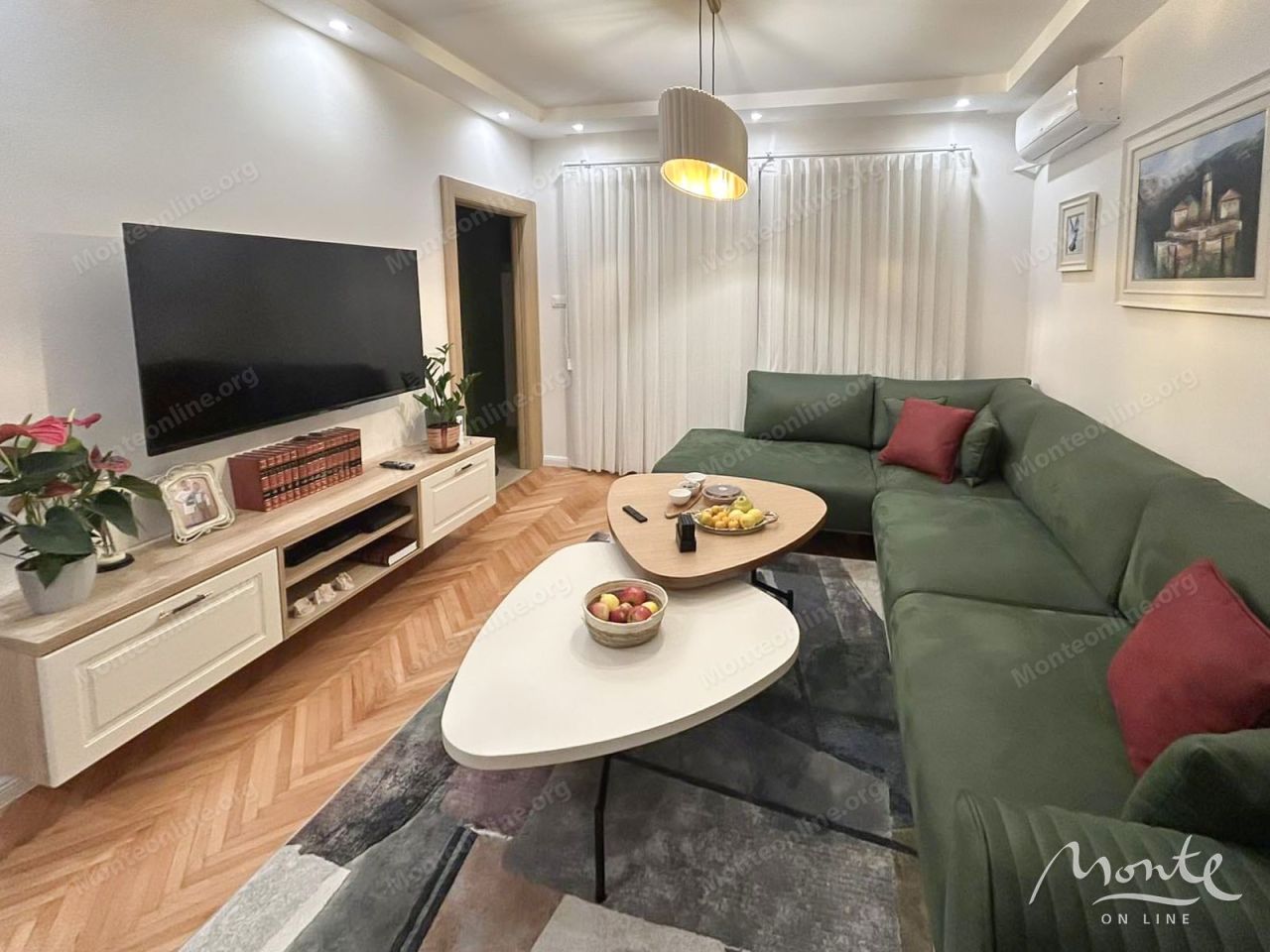 Апартаменты в Подгорице, Черногория, 72 м² - фото 1