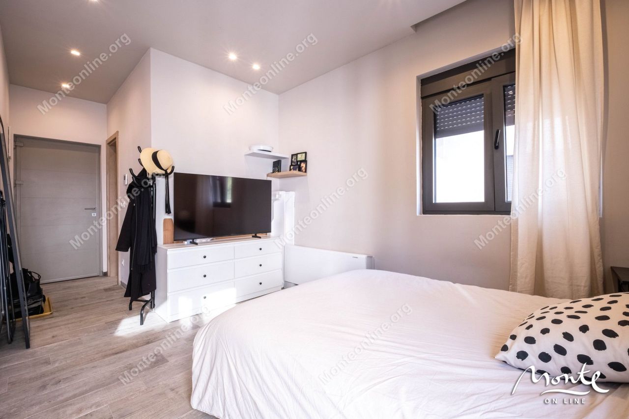 Апартаменты в Тивате, Черногория, 24.5 м² - фото 3