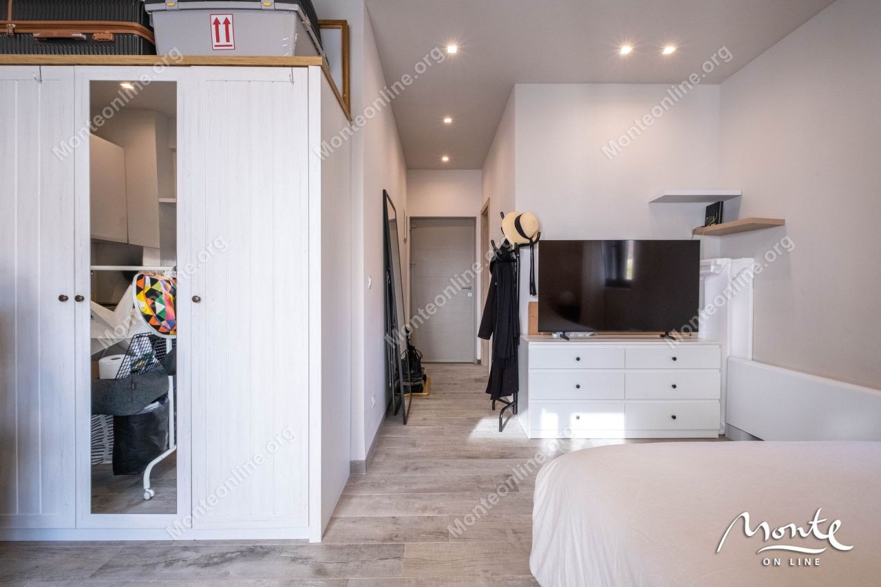 Апартаменты в Тивате, Черногория, 24.5 м² - фото 4