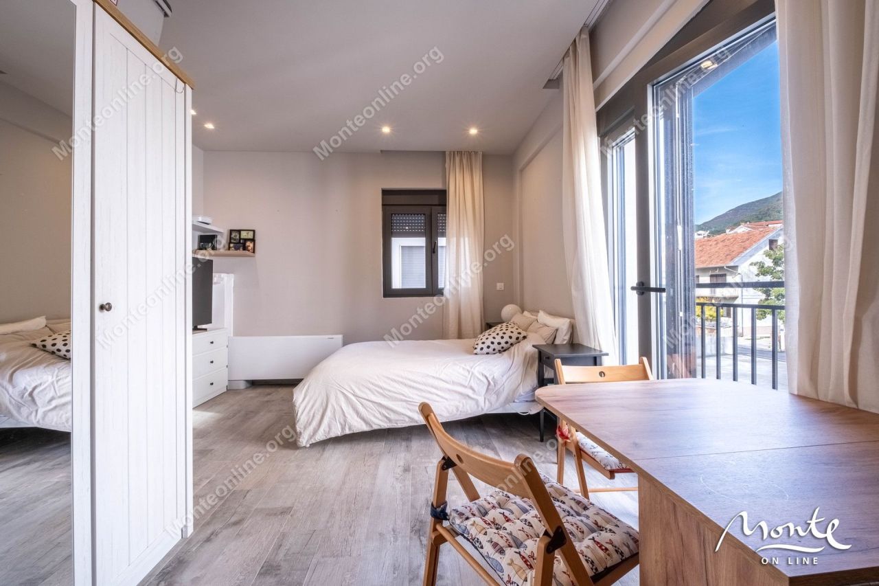 Апартаменты в Тивате, Черногория, 24.5 м² - фото 5