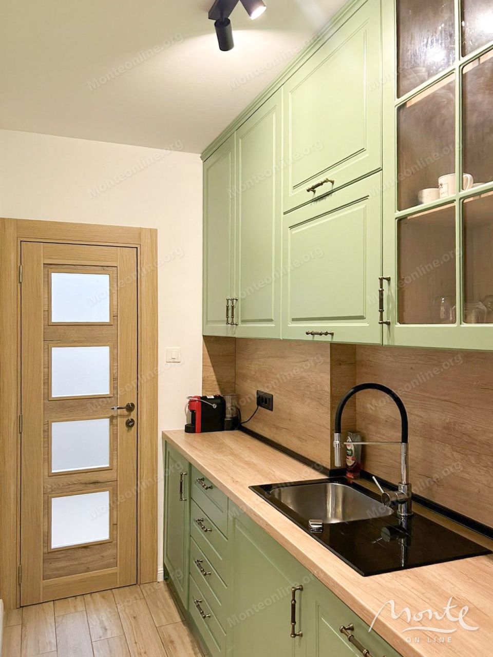 Апартаменты в Подгорице, Черногория, 72 м² - фото 10