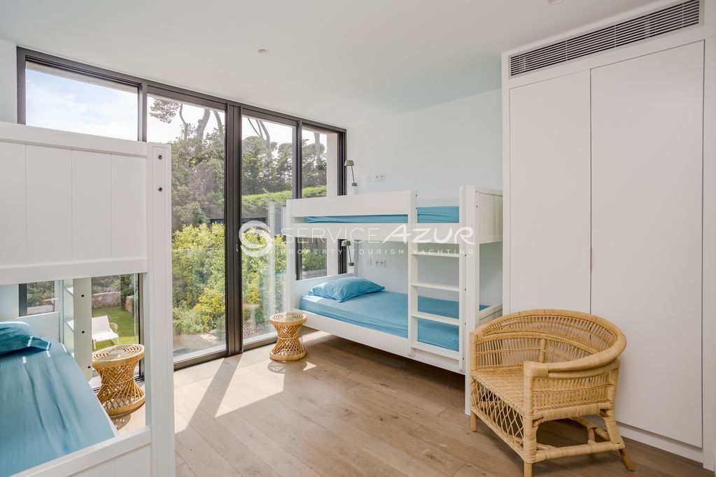 Вилла в Антибе, Франция, 317 м² - фото 15