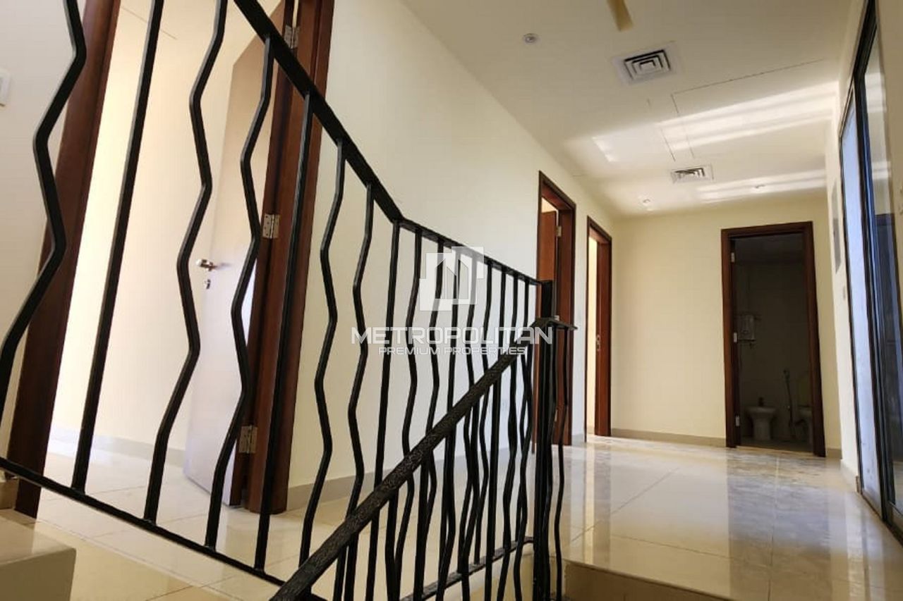 Вилла в Рас-эль-Хайме, ОАЭ, 250 м² - фото 5