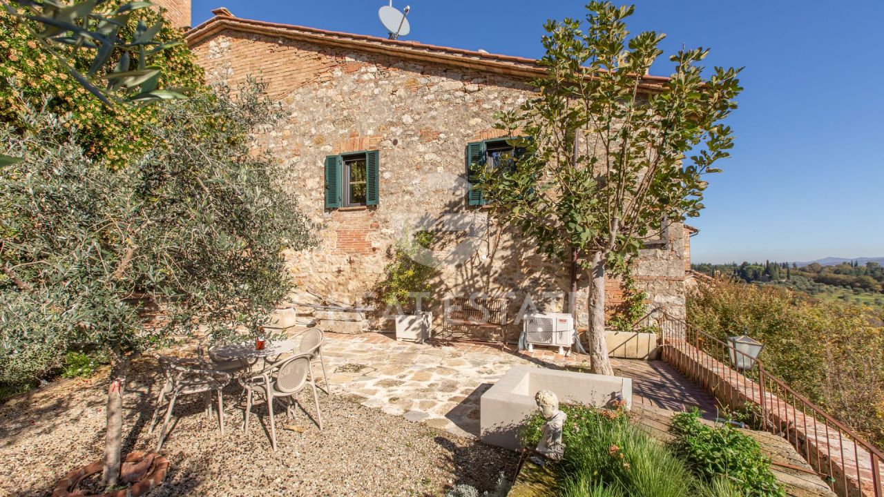 Апартаменты в Четоне, Италия, 164.1 м² - фото 2