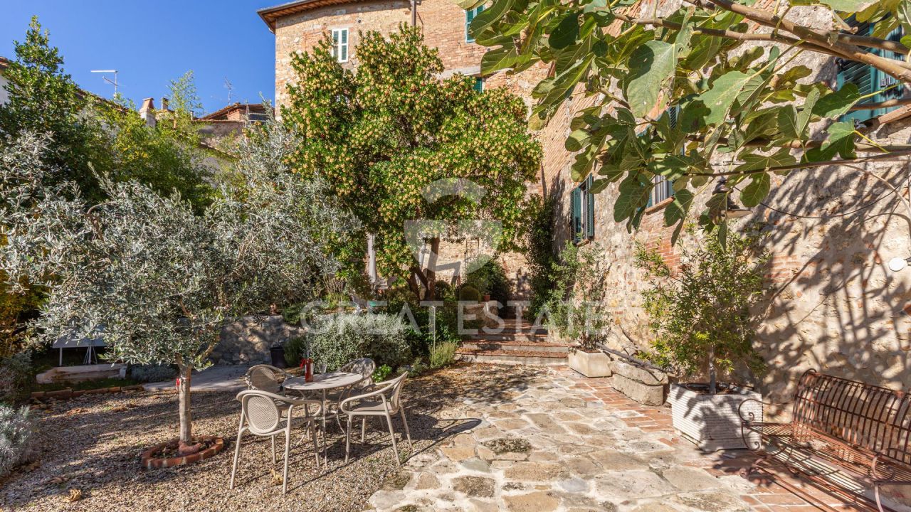 Апартаменты в Четоне, Италия, 164.1 м² - фото 3