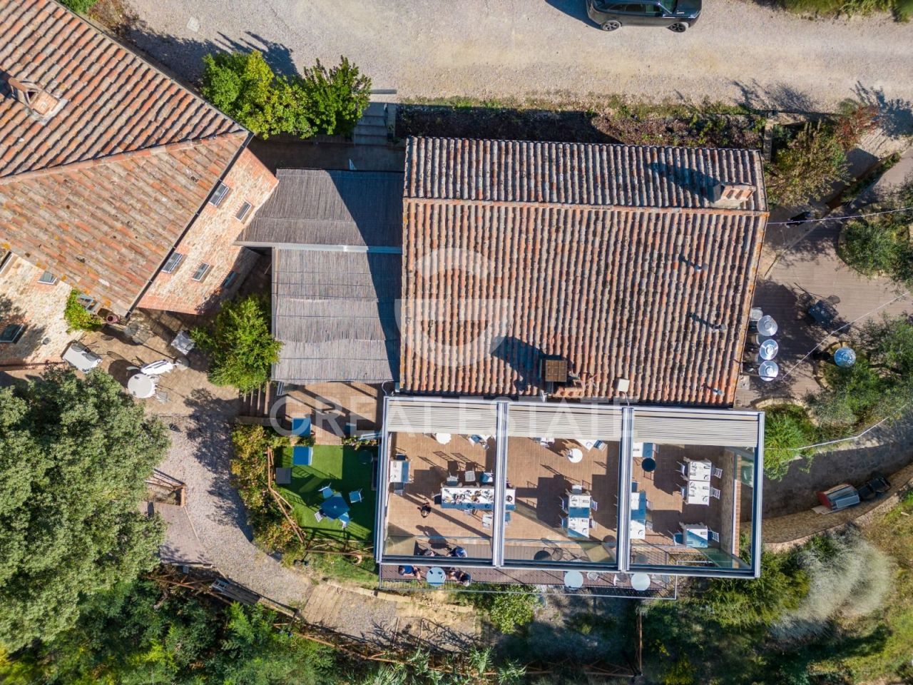 Отель, гостиница в Читта-делла-Пьеве, Италия, 973.55 м² - фото 3