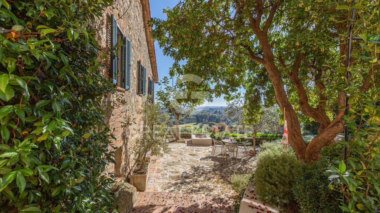 Апартаменты в Четоне, Италия, 164.1 м² - фото 4