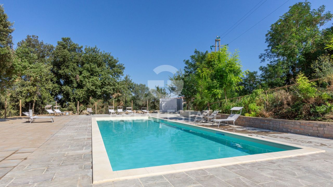 Отель, гостиница в Читта-делла-Пьеве, Италия, 973.55 м² - фото 7