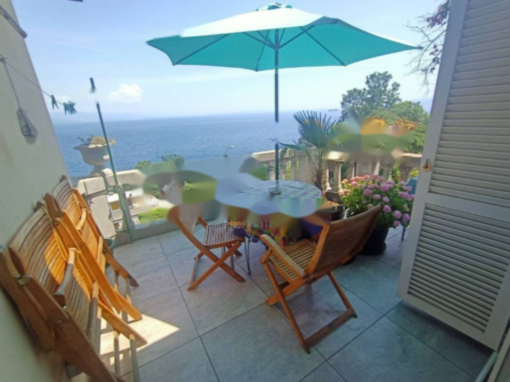 Квартира в Опатии, Хорватия, 126 м² - фото 1