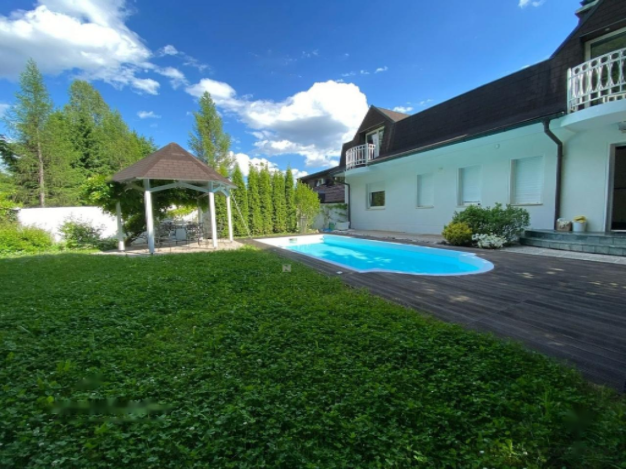 Дом в Любляне, Словения, 310 м² - фото 1