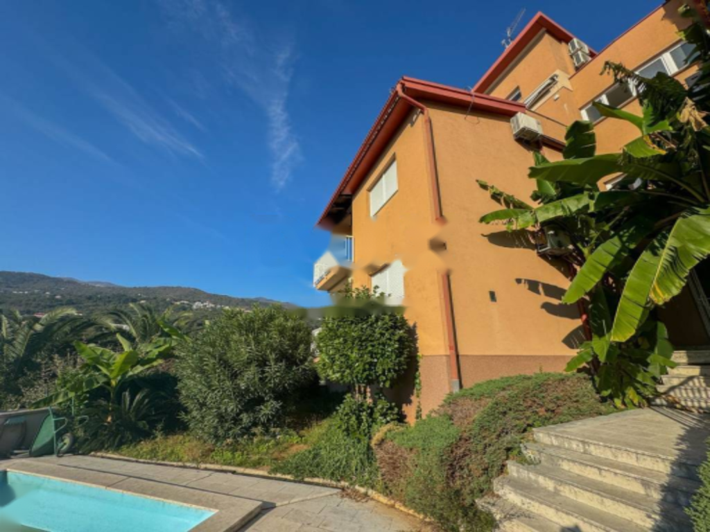 Квартира в Опатии, Хорватия, 100 м² - фото 1