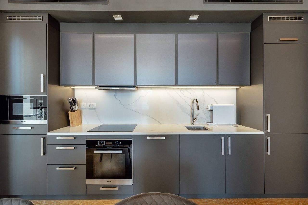 Апартаменты в Тивате, Черногория, 117 м² - фото 7