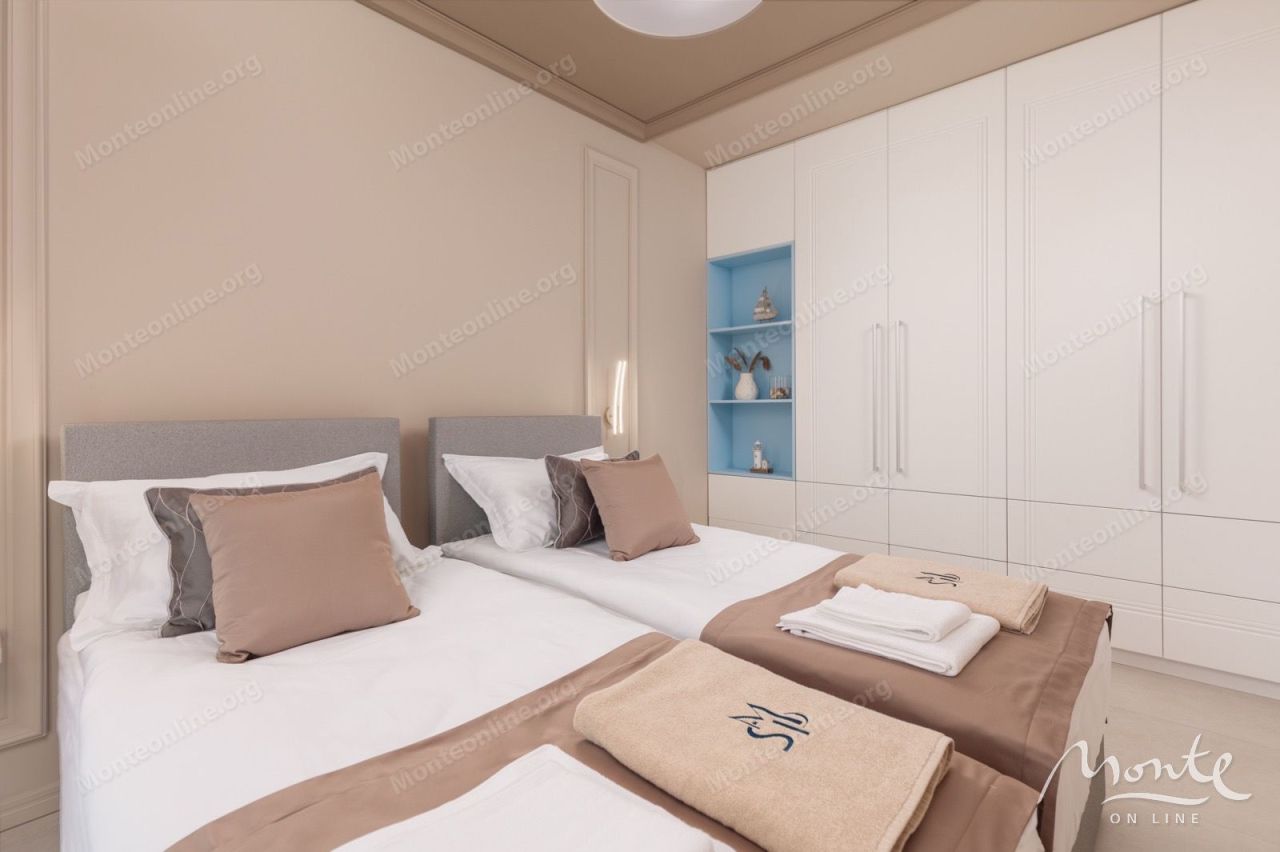 Апартаменты в Доброте, Черногория, 191 м² - фото 8