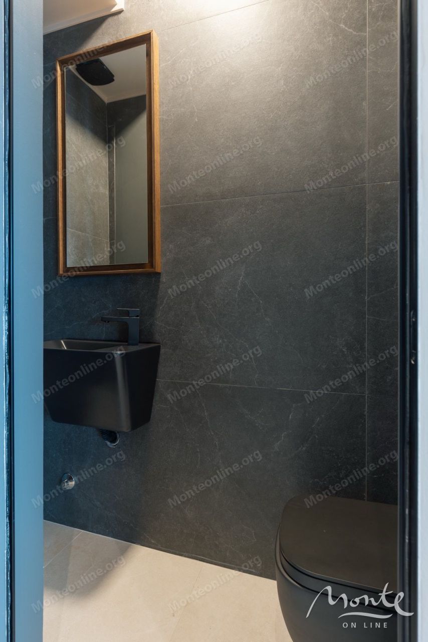 Апартаменты в Доброте, Черногория, 191 м² - фото 13