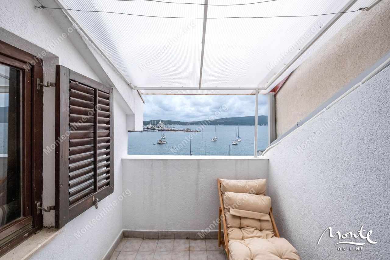 Апартаменты в Тивате, Черногория, 63 м² - фото 18