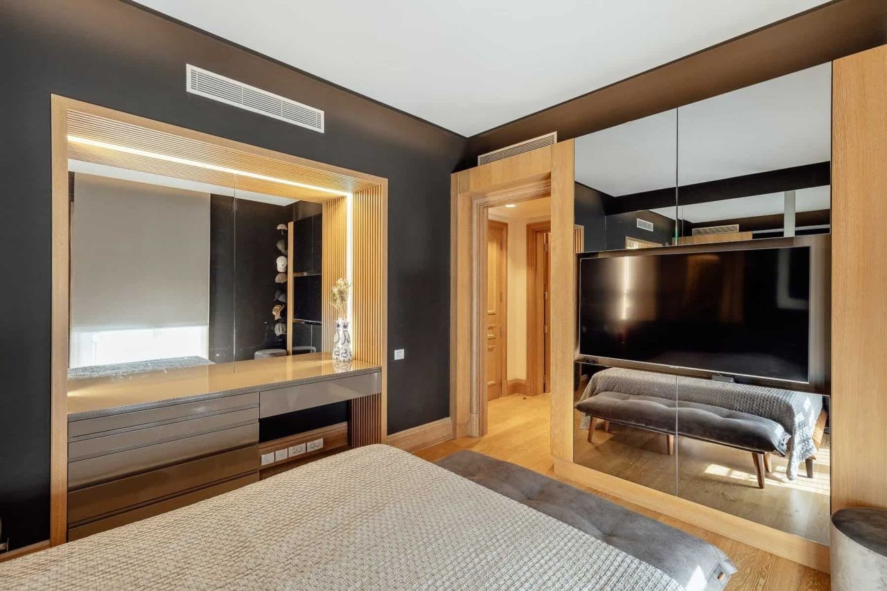 Апартаменты в Тивате, Черногория, 117 м² - фото 10