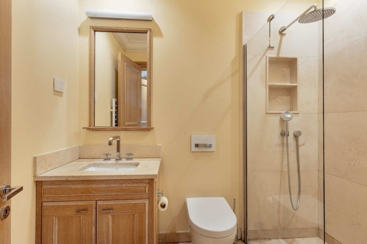 Апартаменты в Тивате, Черногория, 117 м² - фото 12