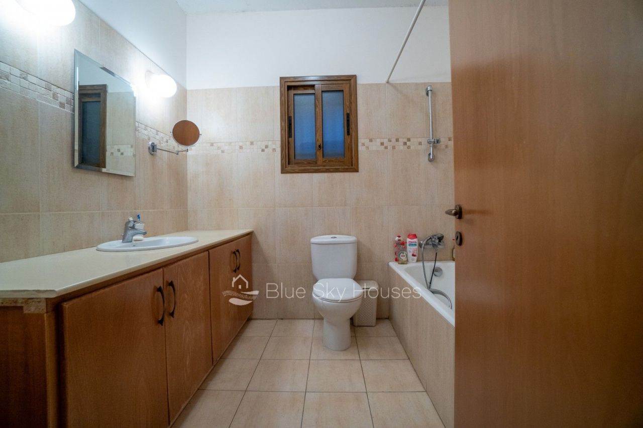 Вилла в Лимасоле, Кипр, 212 м² - фото 8