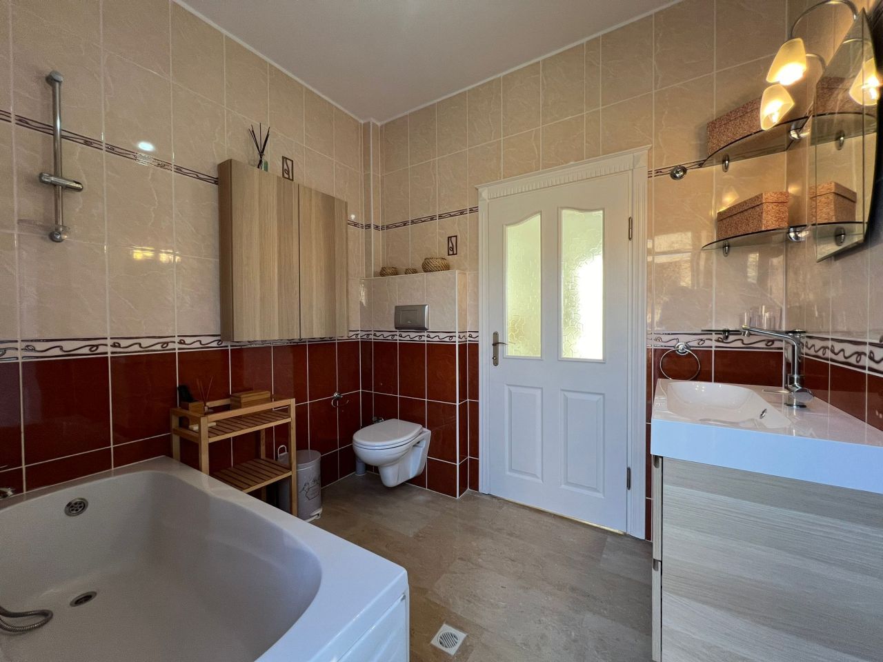 Вилла в Алании, Турция, 580 м² - фото 12