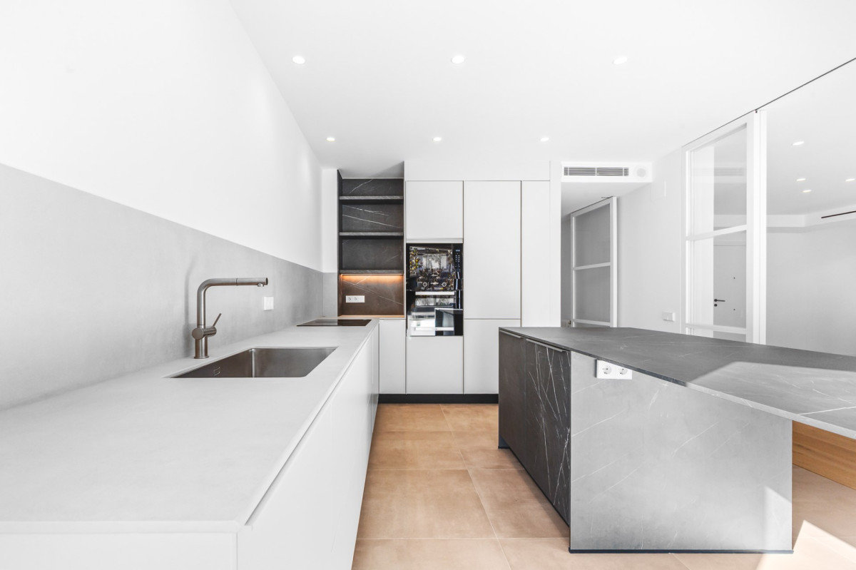 Квартира в Барселоне, Испания, 255 м² - фото 9