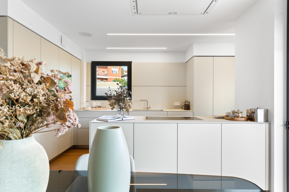 Квартира в Барселоне, Испания, 150 м² - фото 14