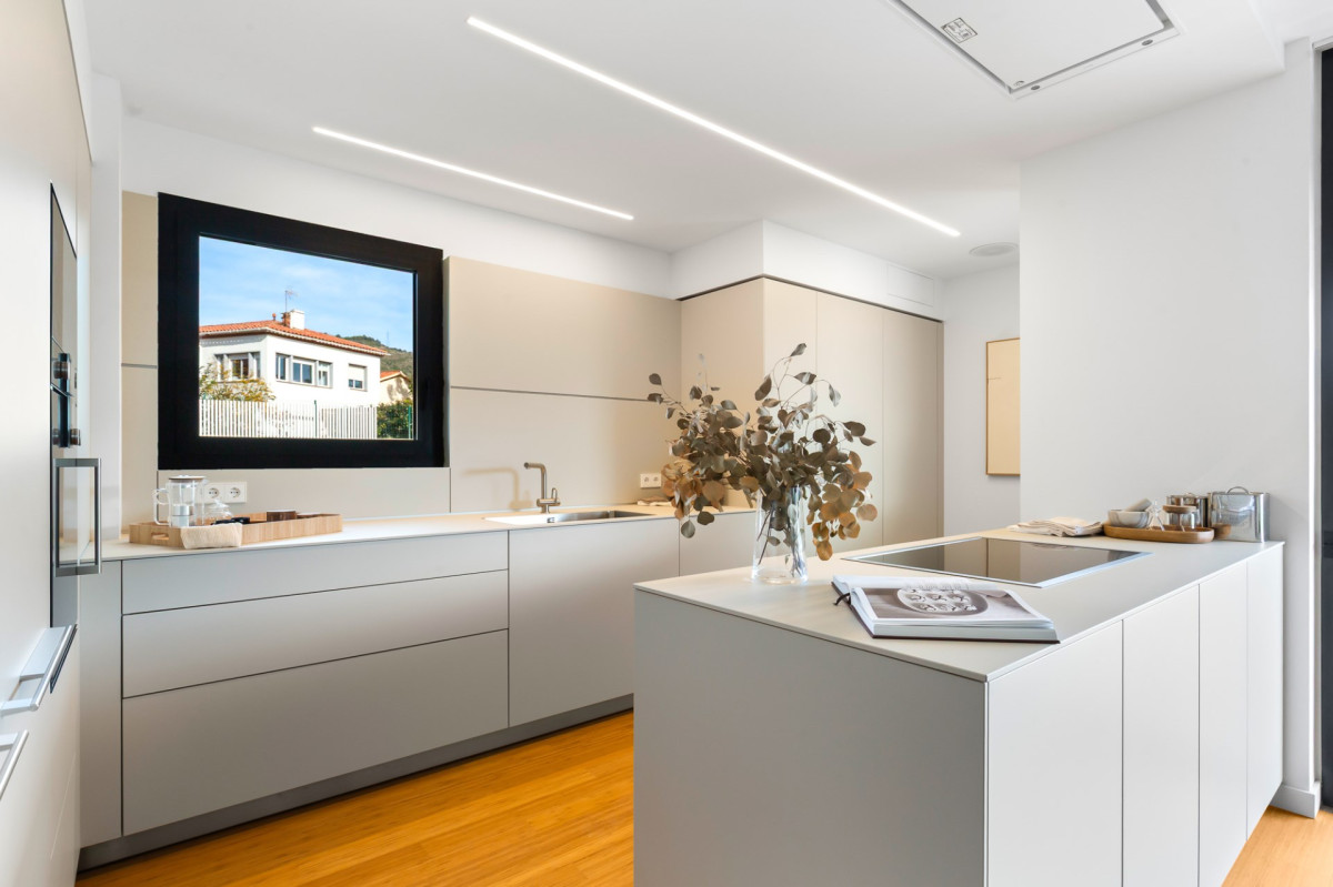 Квартира в Барселоне, Испания, 150 м² - фото 15