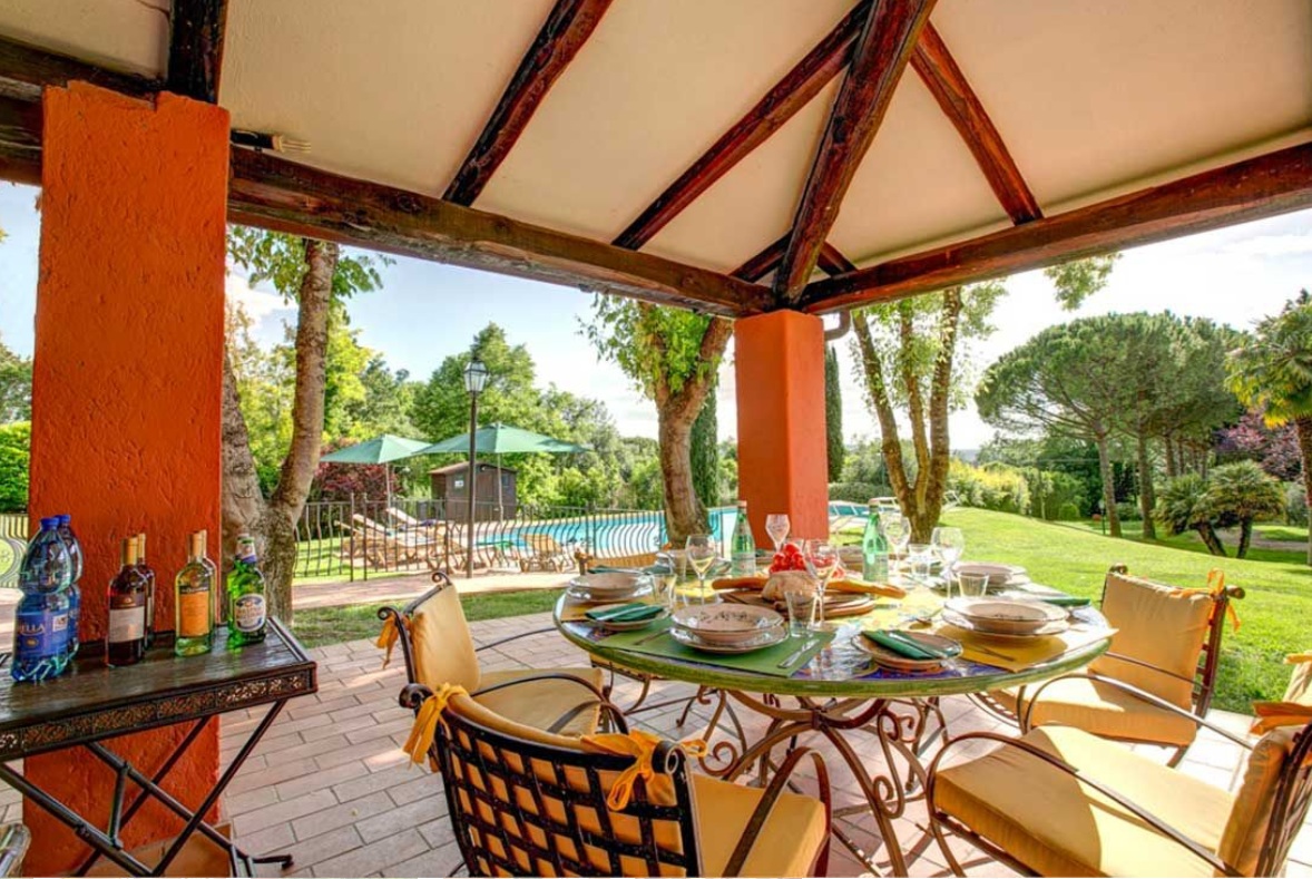 Вилла в Джове, Италия, 350 м² - фото 2