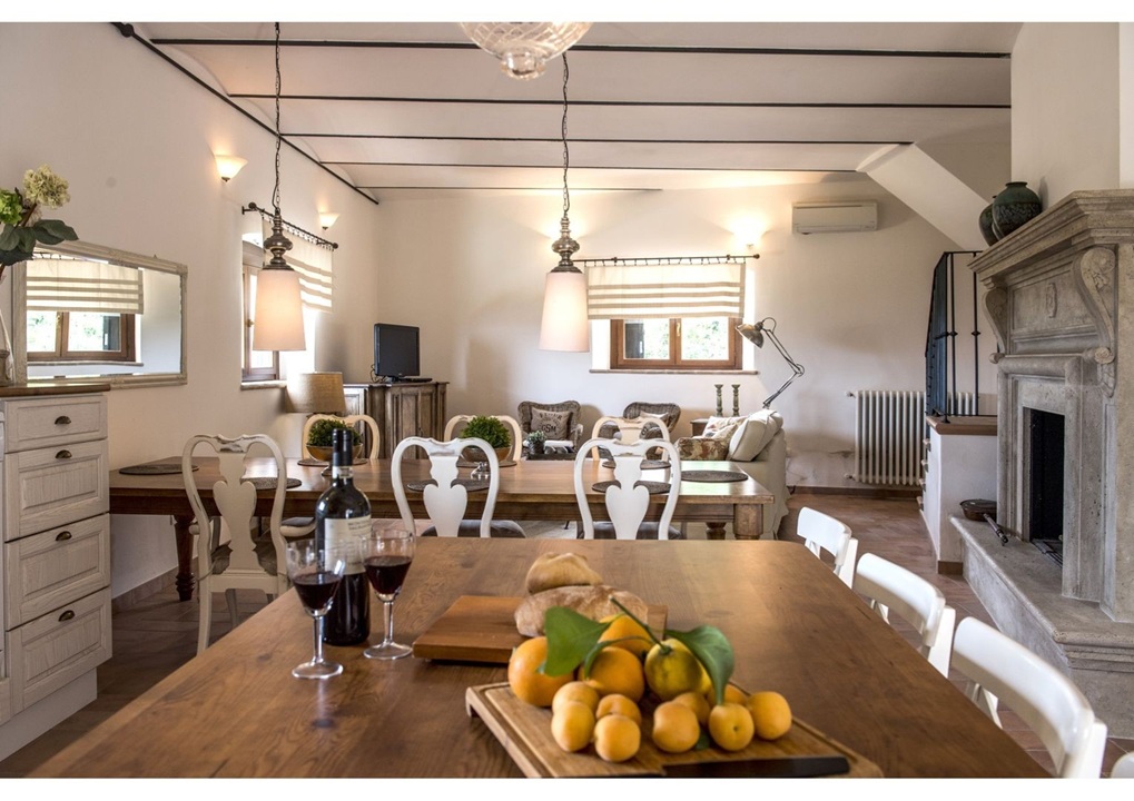 Вилла в Нарни, Италия, 369 м² - фото 2