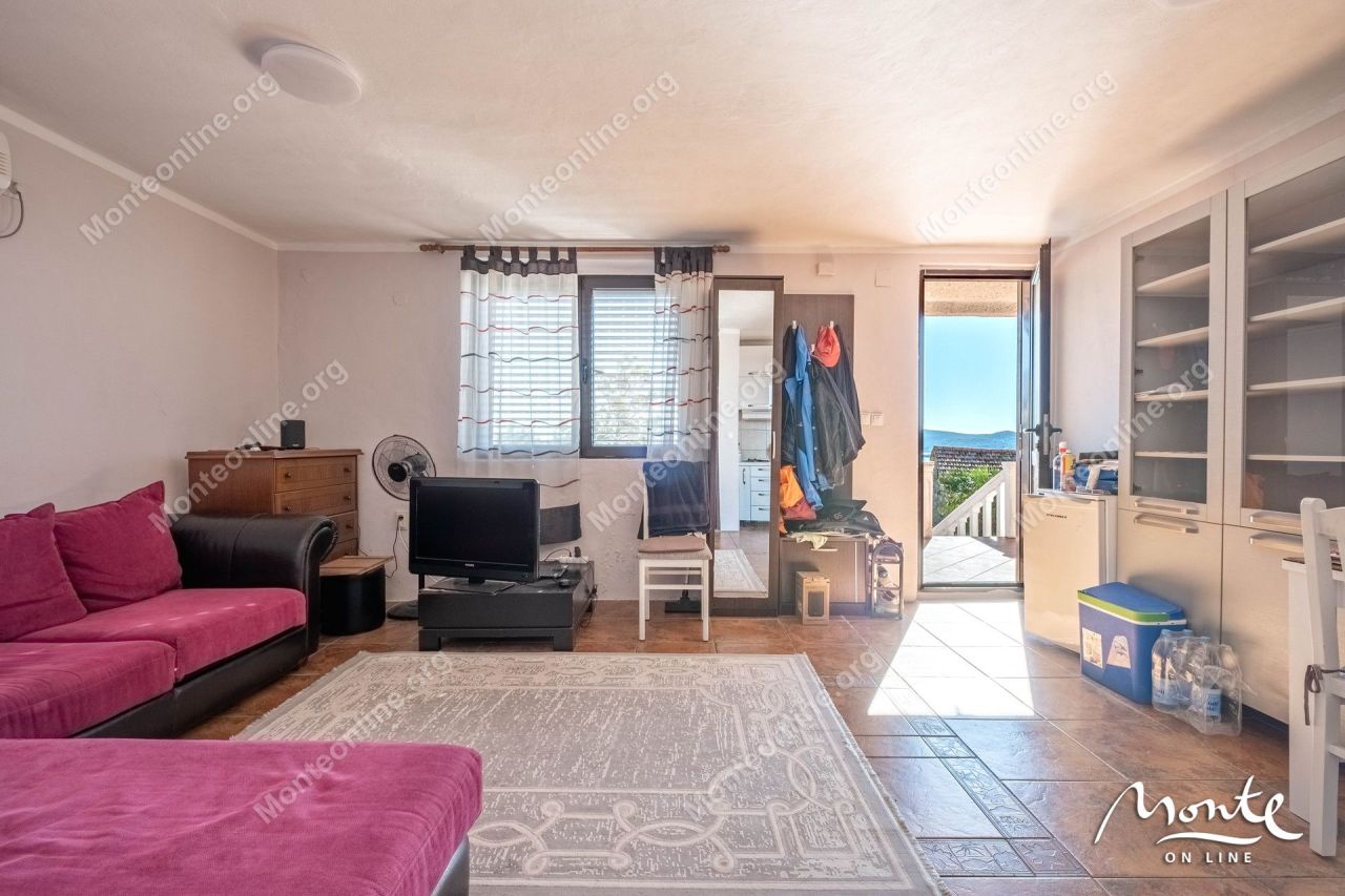 Вилла в Тивате, Черногория, 153 м² - фото 8