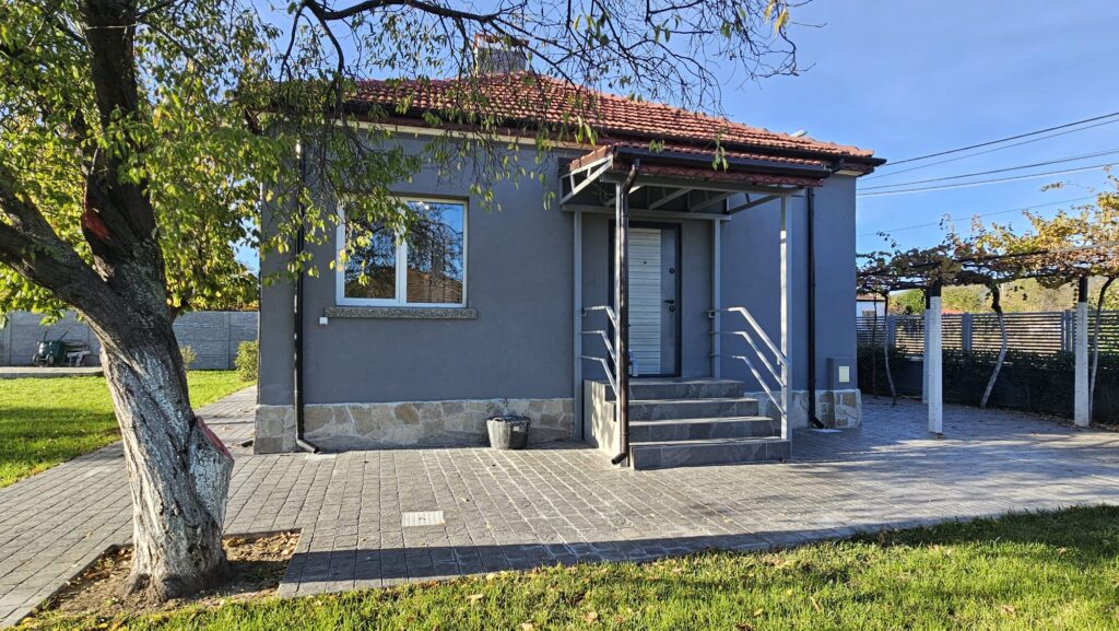 Дом в Гюлёвце, Болгария, 108 м² - фото 1