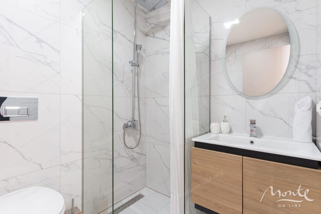 Апартаменты в Святом Стефане, Черногория, 67 м² - фото 10