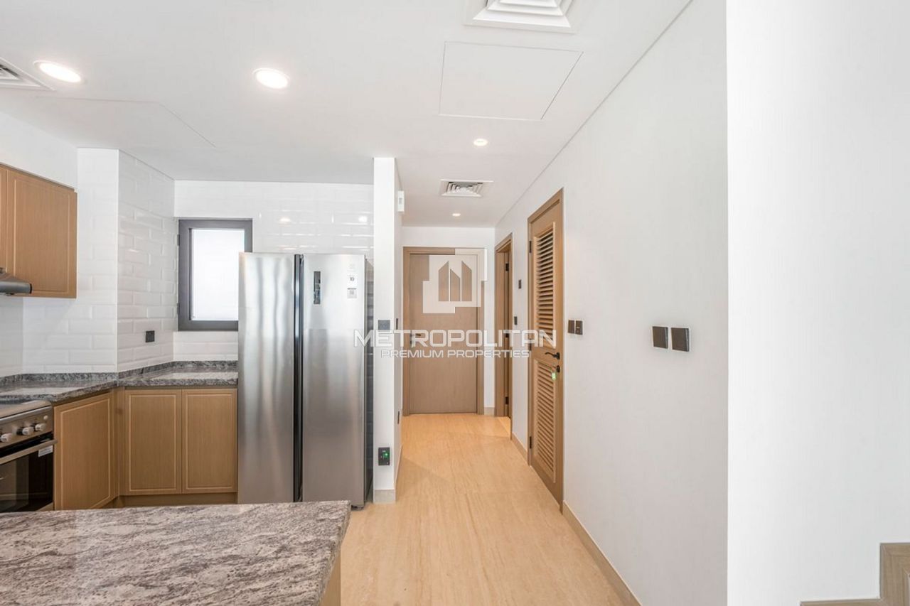 Таунхаус в Дубае, ОАЭ, 288 м² - фото 4