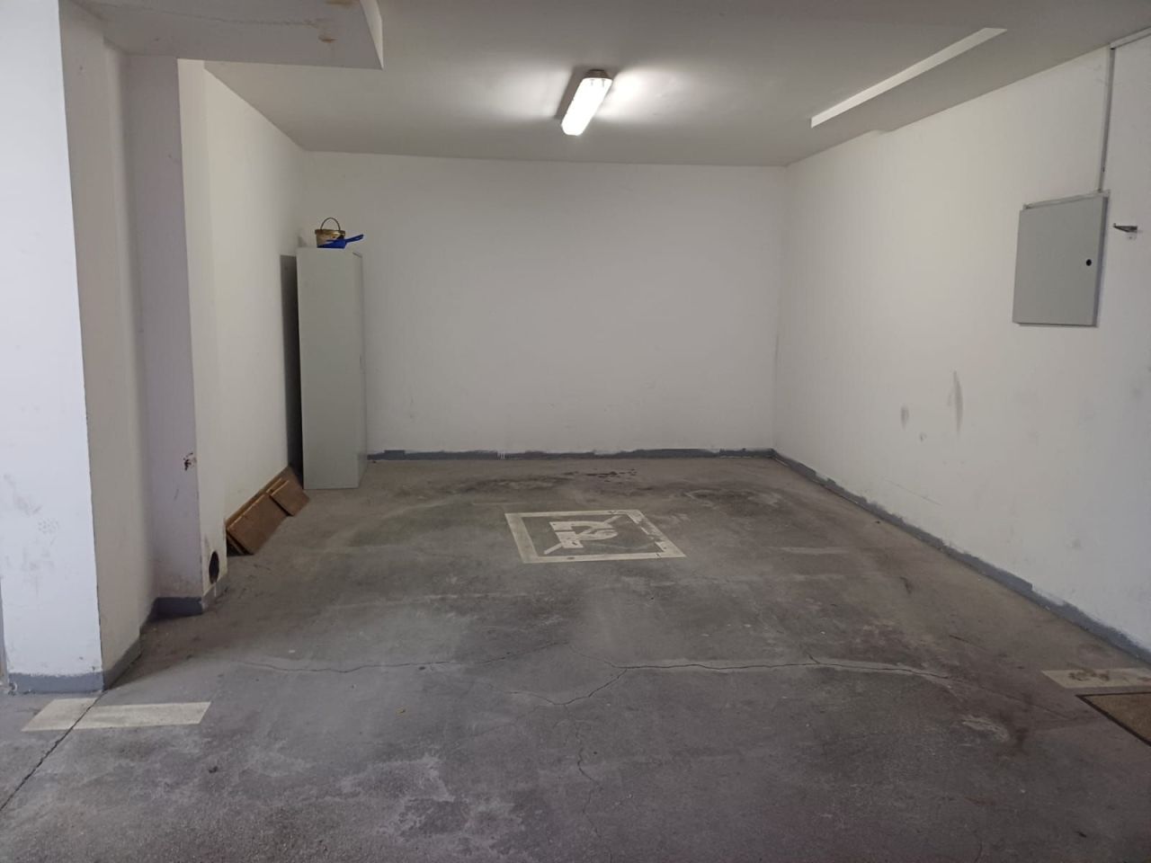 Квартира в Доброте, Черногория, 69 м² - фото 17