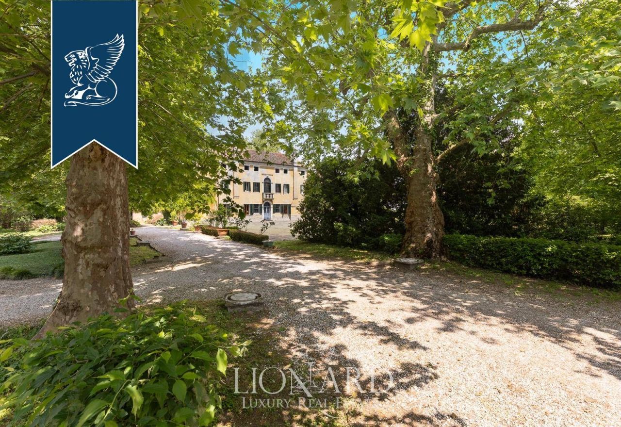 Вилла в Падуе, Италия, 1 200 м² - фото 5