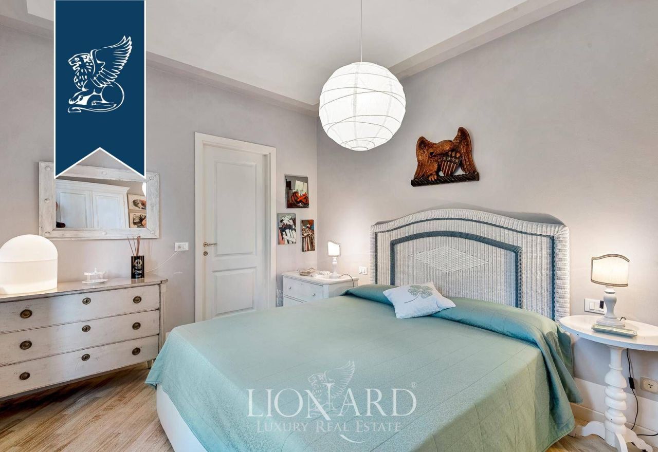 Апартаменты в Форте деи Марми, Италия, 158 м² - фото 7