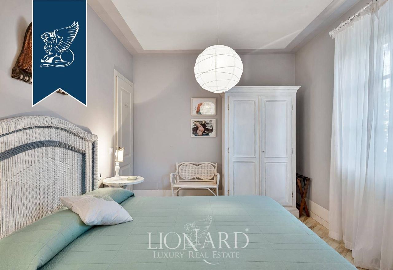 Апартаменты в Форте деи Марми, Италия, 158 м² - фото 9