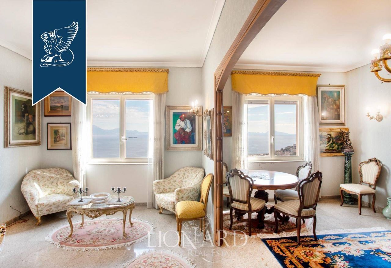 Апартаменты в Неаполе, Италия, 250 м² - фото 10