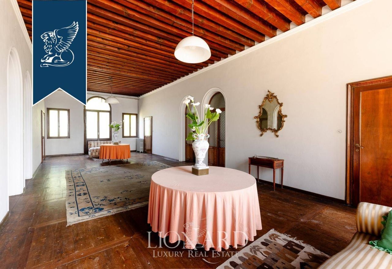 Вилла в Падуе, Италия, 1 200 м² - фото 12